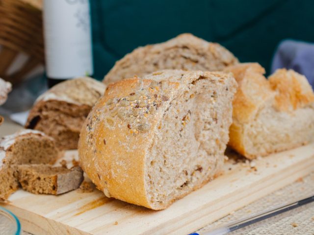 Préparer un Pain Riche en Protéines et Sans Gluten